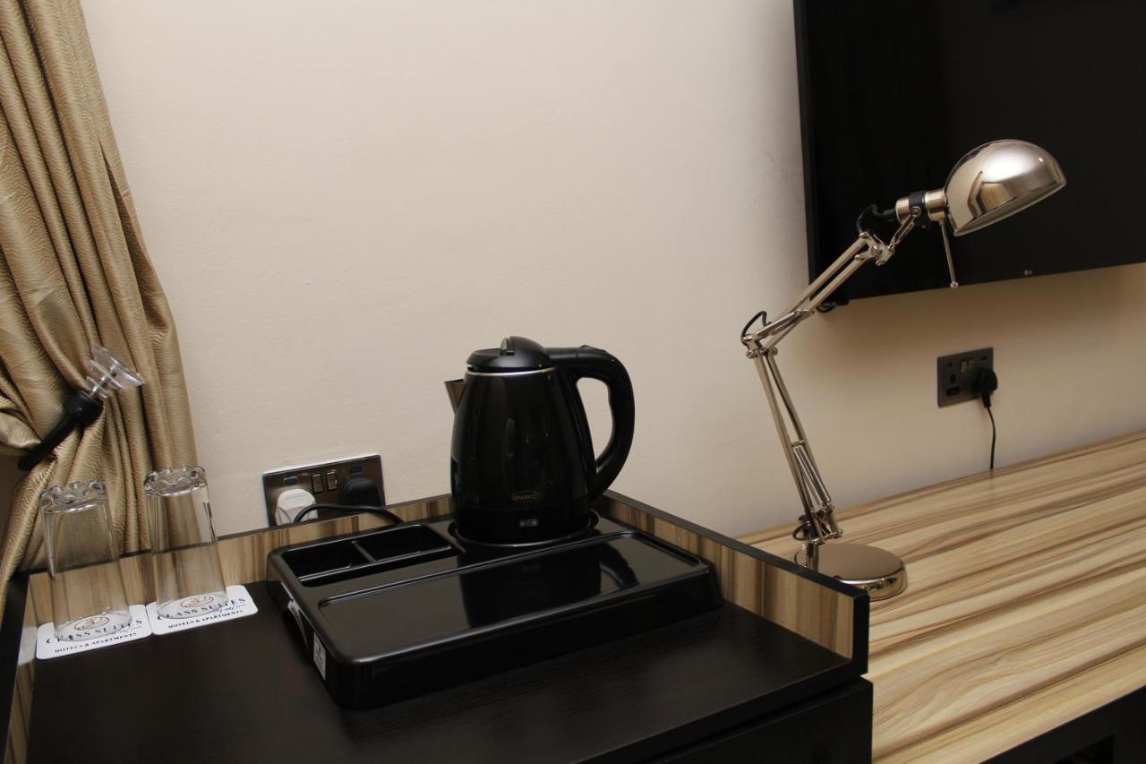 Class Suites Ikeja Εξωτερικό φωτογραφία