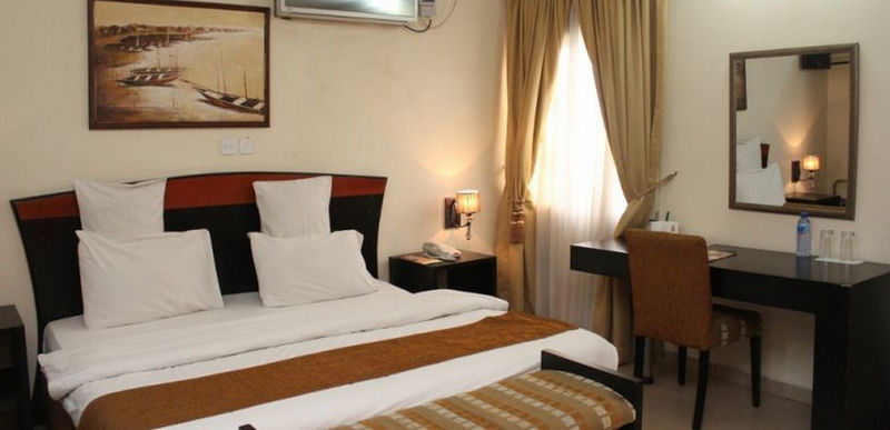 Class Suites Ikeja Εξωτερικό φωτογραφία
